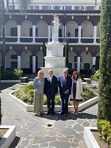 Visita a la Universidad Tecnológica Ecuatoriana (UTE) Visita a la Universidad Tecnológica Ecuatoriana (UTE)